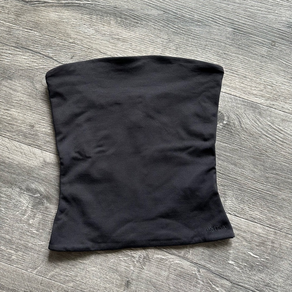 Contour tube top